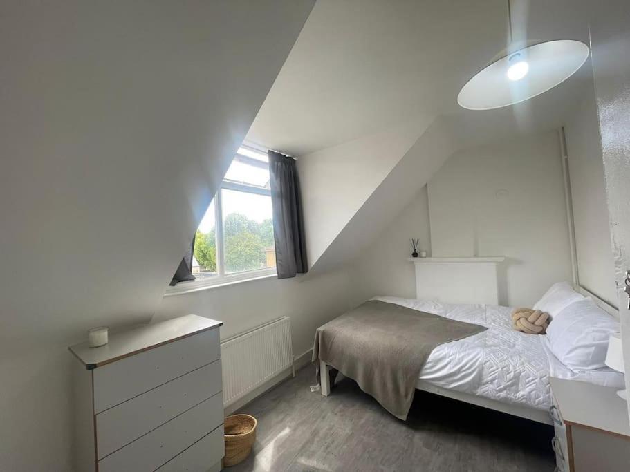 Lovely 2 Bed On Tower Bridge Londres Exterior foto